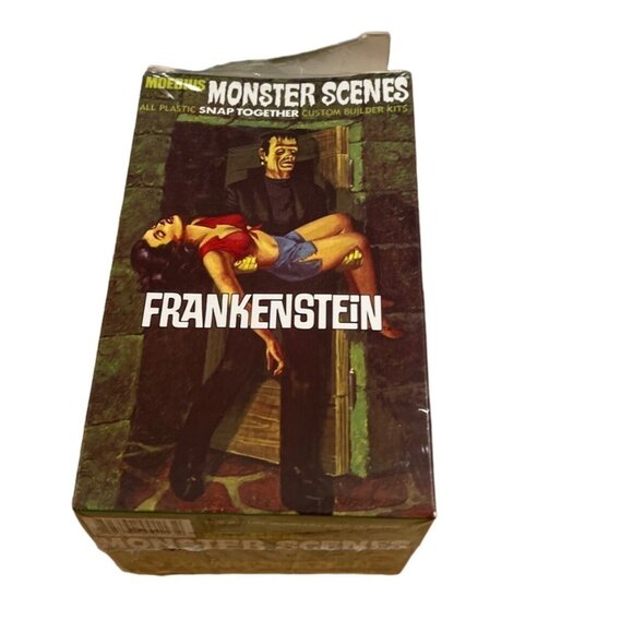 Moebius Monster Scenes Frankenstein Snap Together Model Kit Open Box - Picture 1 of 7